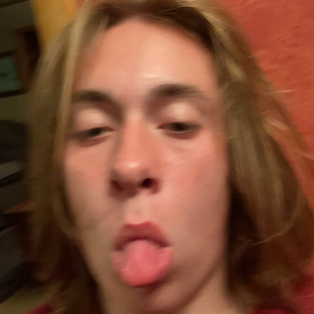 Meet your Posher, Eli